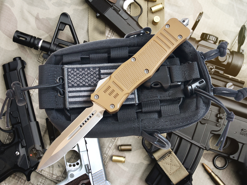 Venom 4TR ELITE Tactical OTF Knife - Tan (Satin Double Edge 3.4")